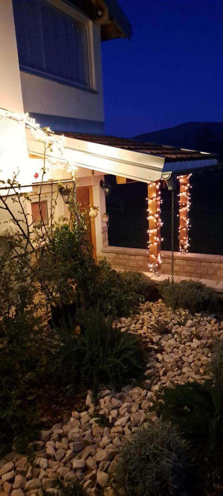 Kuca Za Odmor Belina Villa Otočac Buitenkant foto